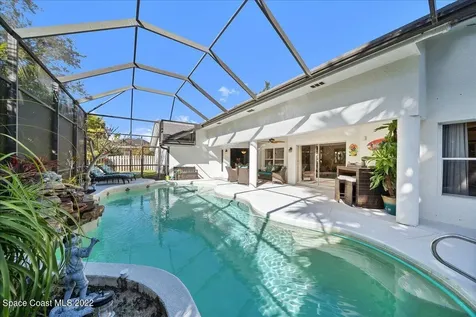 585 Newport Drive Indialantic FL 32903