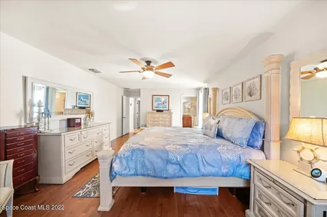 585 Newport Drive Indialantic FL 32903
