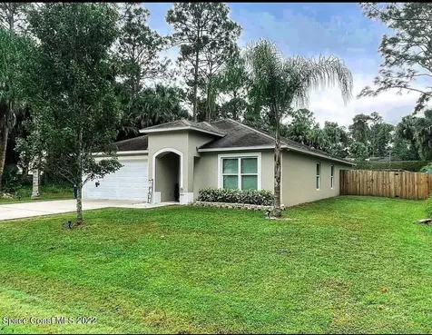 1360 Seabreeze Street SW Palm Bay FL 32908