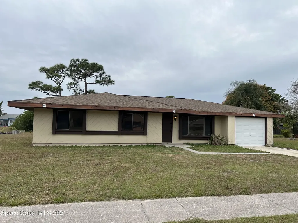 1199 Riviera Drive NE Palm Bay FL 32905