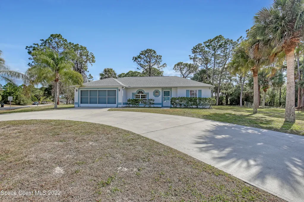 634 Bryant Road SW Palm Bay FL 32908