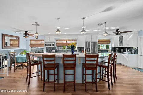 594 Jamaica Boulevard Satellite Beach FL 32937