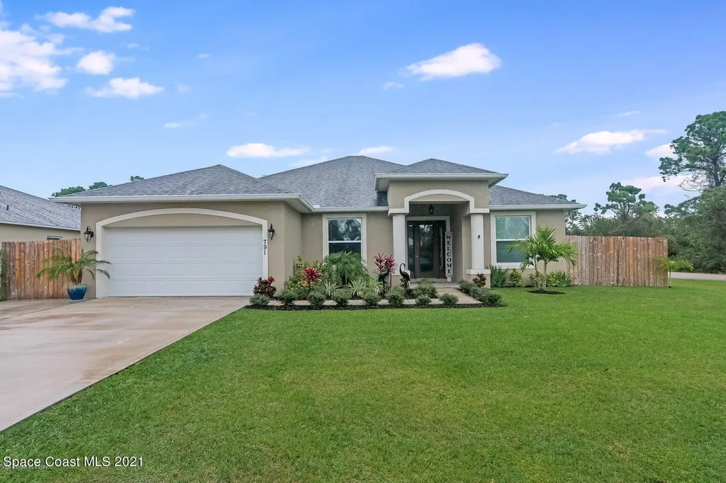 791 Berkley Street SE Palm Bay FL 32909