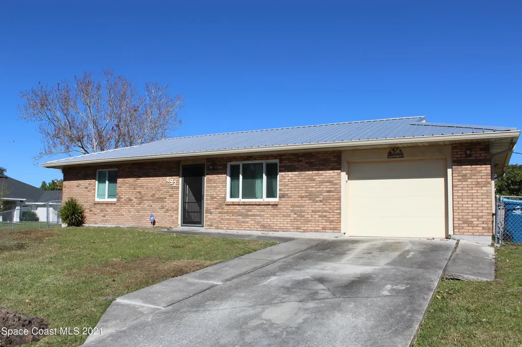 497 Newgate Street NW Palm Bay FL 32907
