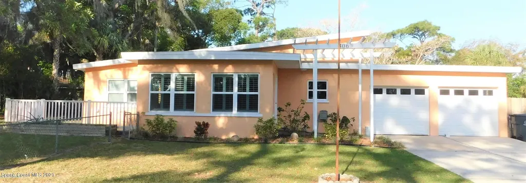 306 Hillcrest Avenue Titusville FL 32796