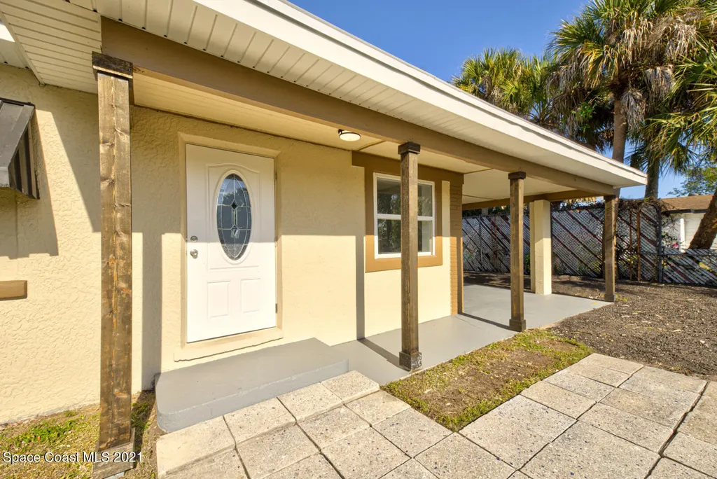 2517 Victoria Drive NE Palm Bay FL 32905