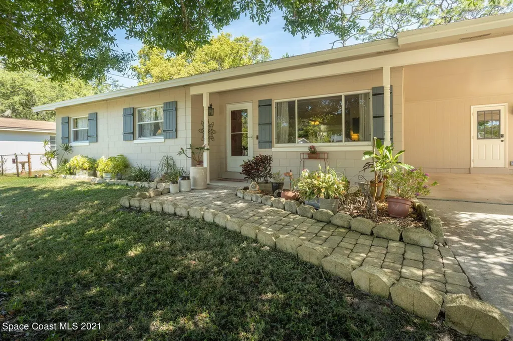 2932 Larkspur Street Titusville FL 32796