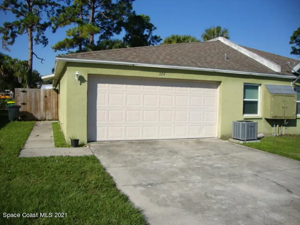 324 Sun Dial Court Cocoa FL 32926