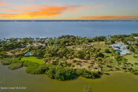 10200 S Tropical Trail Merritt Island FL 32952