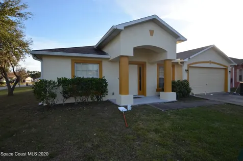 742 Americana Boulevard NE Palm Bay FL 32907