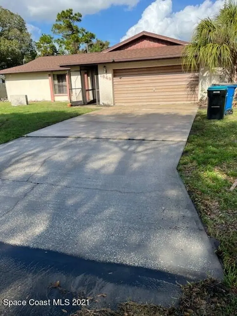 1649 Nona Street NE Palm Bay FL 32907