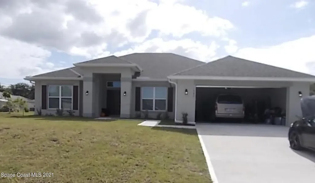 1580 Shelter Street NW Palm Bay FL 32907