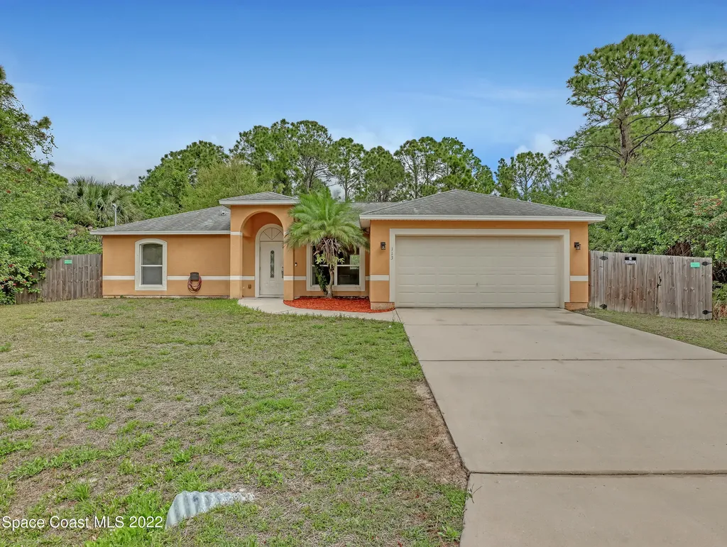 113 Feldman Street SE Palm Bay FL 32909