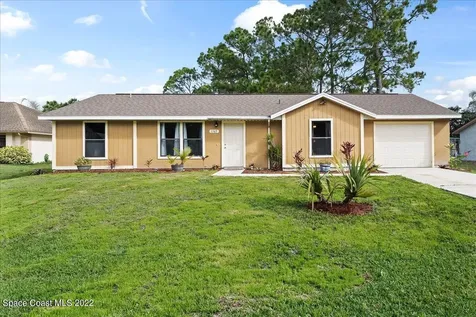1565 Napanee Street NW Palm Bay FL 32907