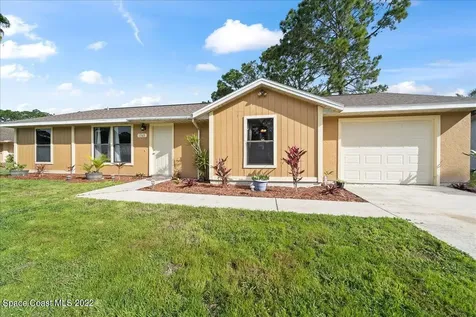 1565 Napanee Street NW Palm Bay FL 32907