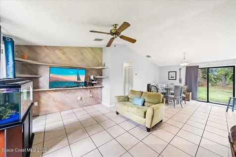 1565 Napanee Street NW Palm Bay FL 32907