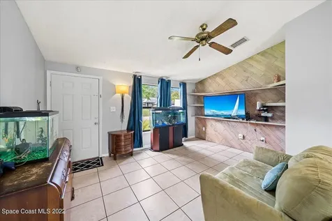 1565 Napanee Street NW Palm Bay FL 32907