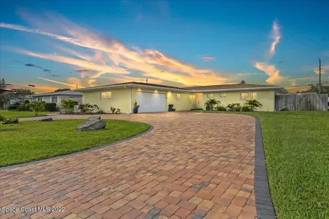 460 Glenwood Avenue Satellite Beach FL 32937