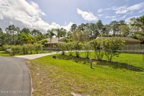 3222 Halblum Avenue SE Palm Bay FL 32909