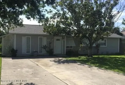 418 4th Street Merritt Island FL 32953