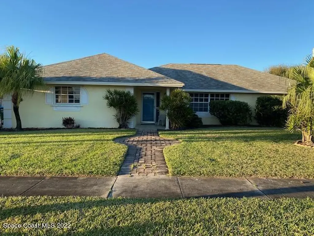 208 Cherry Drive Melbourne Beach FL 32951