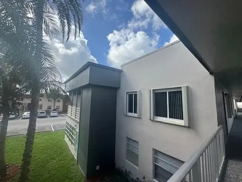 749 Burgundy P Delray Beach FL 33484