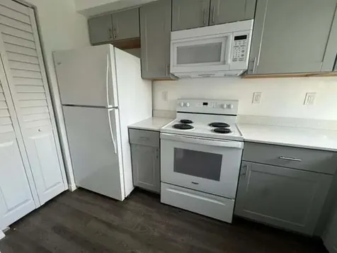 206 Nw 84th Street Miami FL 33150