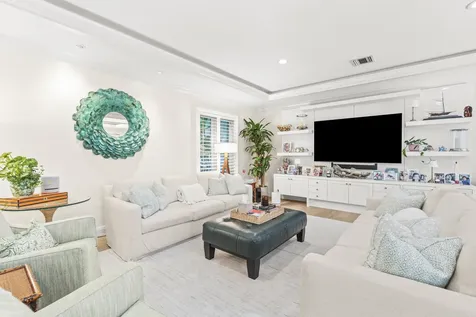 156 Dolphin Road Palm Beach FL 33480