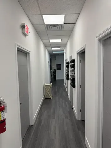 98 Indian Trace Weston FL 33326