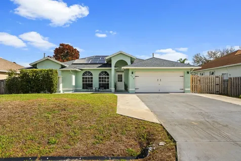 314 Se Fisk Road Port Saint Lucie FL 34984
