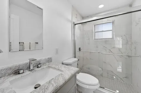 688 Sw Lake Court Boynton Beach FL 33426