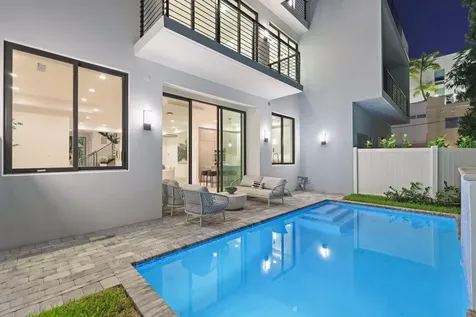 408 Se 2nd Street Delray Beach FL 33483