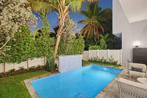 408 Se 2nd Street Delray Beach FL 33483