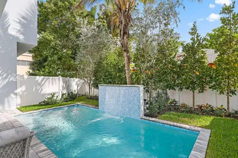 408 Se 2nd Street Delray Beach FL 33483