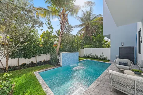 408 Se 2nd Street Delray Beach FL 33483