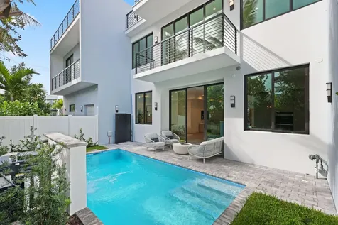 408 Se 2nd Street Delray Beach FL 33483