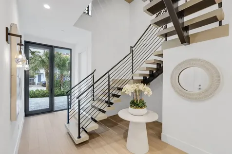 408 Se 2nd Street Delray Beach FL 33483