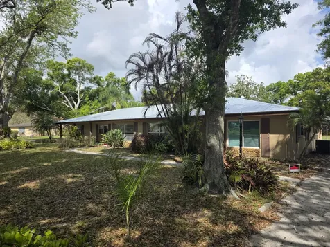 5742 Briargate Lane Fort Pierce FL 34981