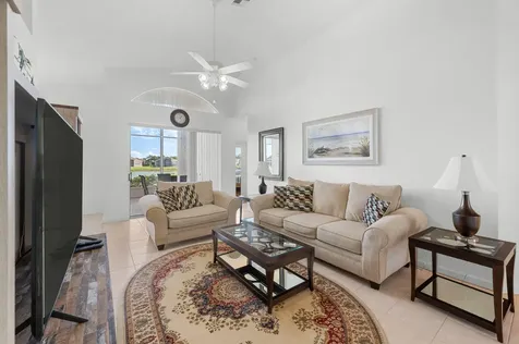 364 Nw Sunview Way Port Saint Lucie FL 34986