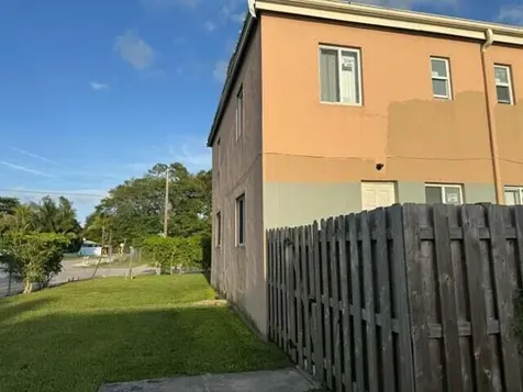 8428 Nw 2nd Avenue Miami FL 33150