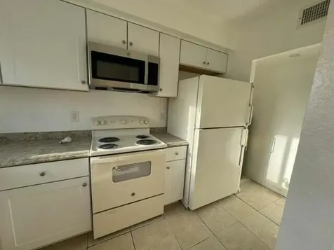 8428 Nw 2nd Avenue Miami FL 33150