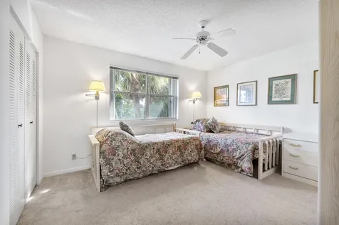 2871 Ne 15th Street Pompano Beach FL 33062