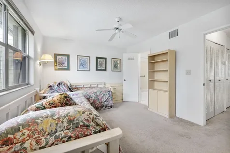 2871 Ne 15th Street Pompano Beach FL 33062