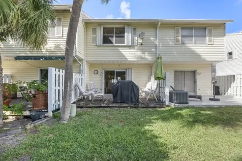 2871 Ne 15th Street Pompano Beach FL 33062