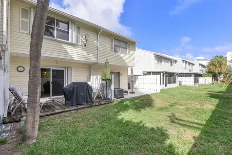 2871 Ne 15th Street Pompano Beach FL 33062