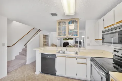 2871 Ne 15th Street Pompano Beach FL 33062