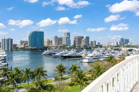 389 S Lake Drive Palm Beach FL 33480