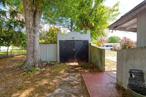 2606 Sunrise Boulevard Fort Pierce FL 34982