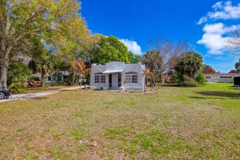 2606 Sunrise Boulevard Fort Pierce FL 34982