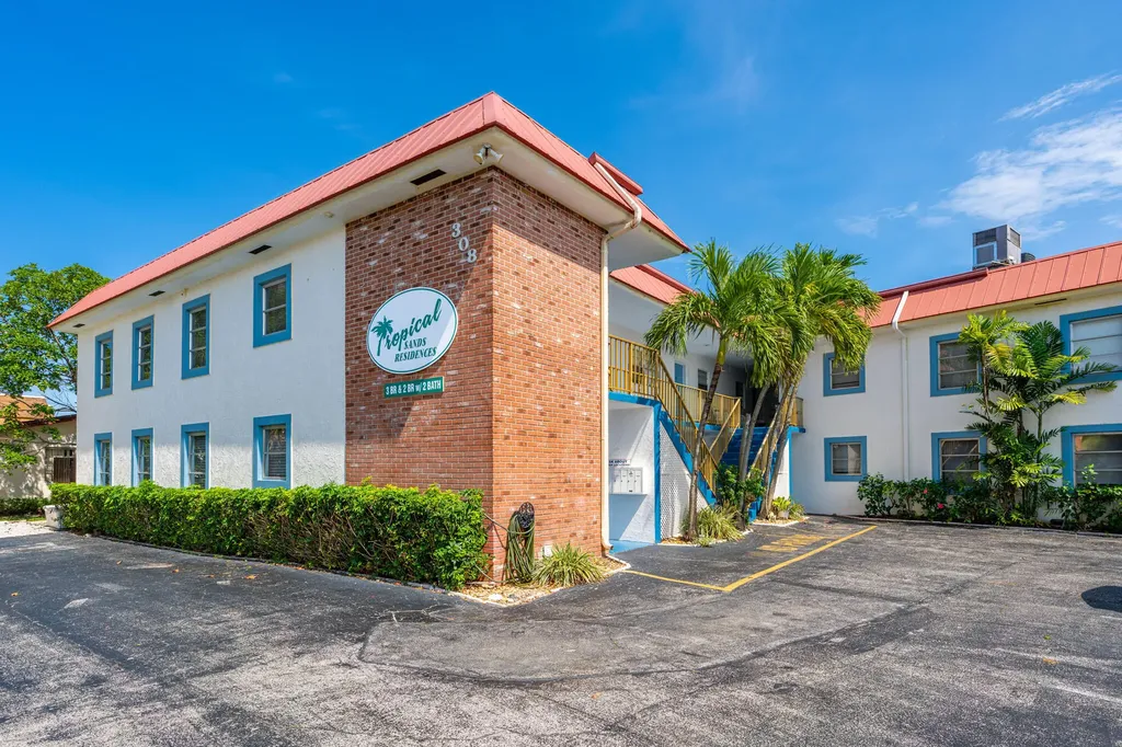 308 Southwind Court North Palm Beach FL 33408